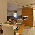 Jasmin Elite & Ξενοδοχείο Αλικαρνασσός